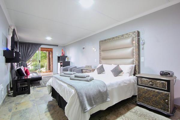 Waterfront Guest House Carolina 外观 照片